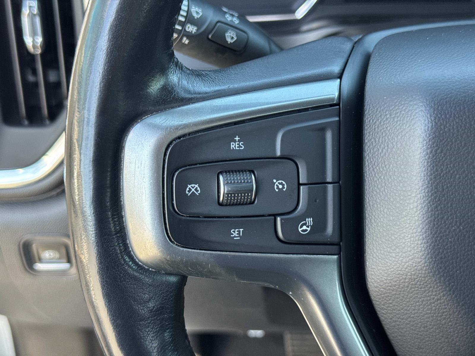 Used 2020 Chevrolet Silverado 1500 LT w/ All-Star Edition RWD image 11