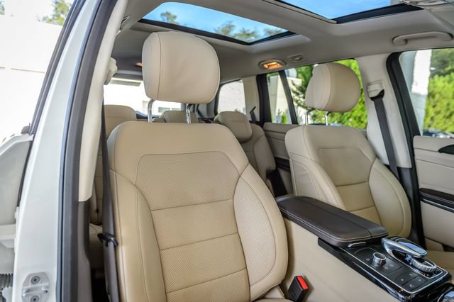 Used 2018 Mercedes-Benz GLS 550 4MATIC image 43