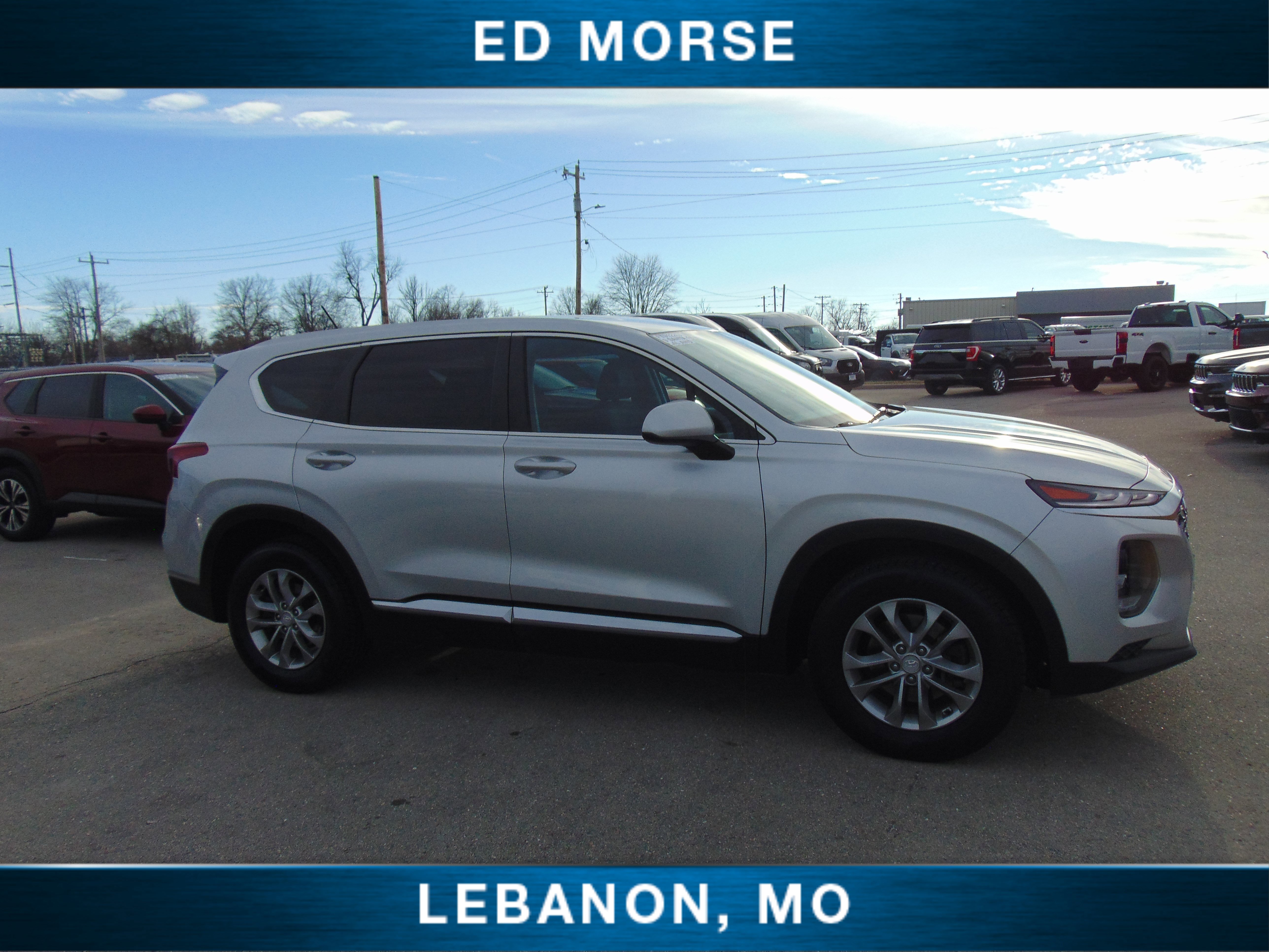 Used 2019 Hyundai Santa Fe SE image 5