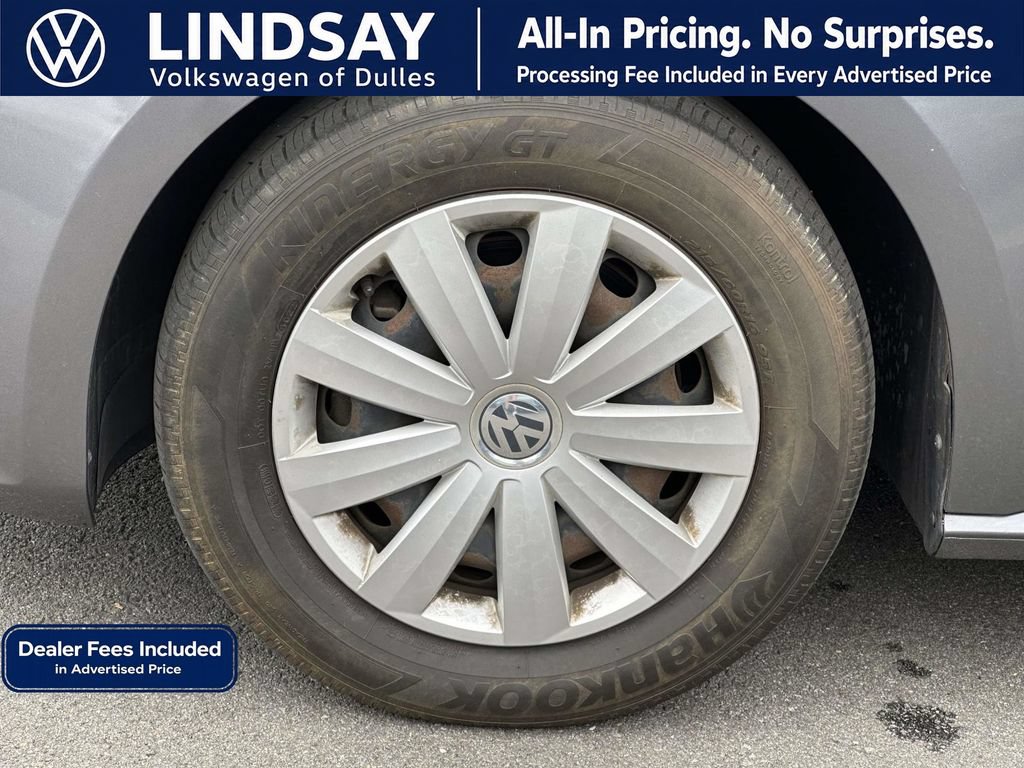 Used 2013 Volkswagen Passat 2.5 S FWD image 8