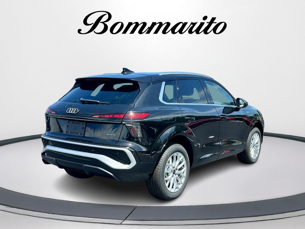 New 2026 Audi Q3 quattro 2.0T AWD/4WD image 3