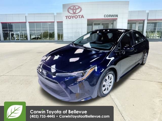 Used 2025 Toyota Corolla LE FWD image 9