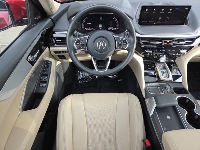 Used 2023 Acura MDX SH-AWD w/ Technology Package image 4