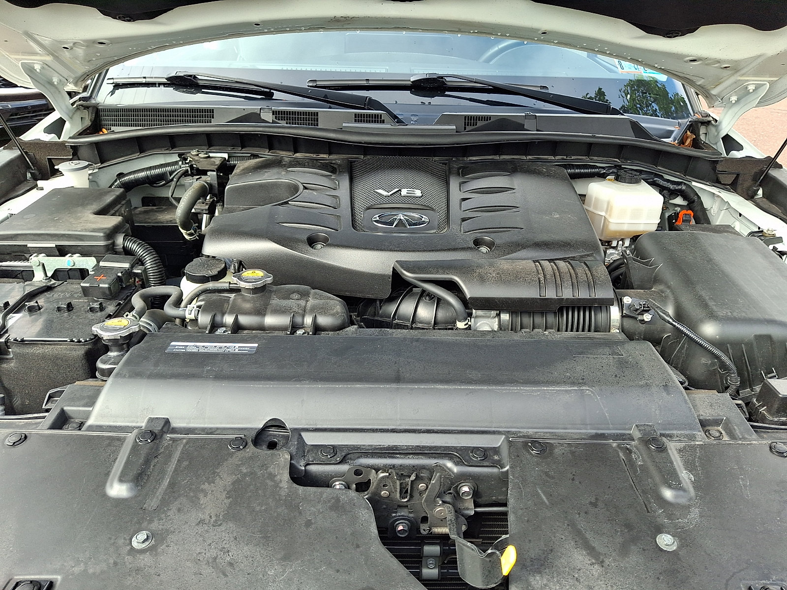 Certified 2024 INFINITI QX80 Premium Select w/ Cargo Package AWD/4WD image 30