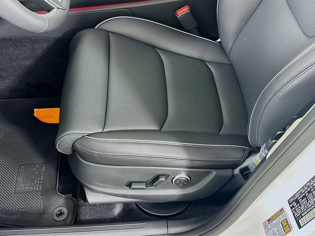 New 2026 Genesis GV70 2.5T Advanced image 21