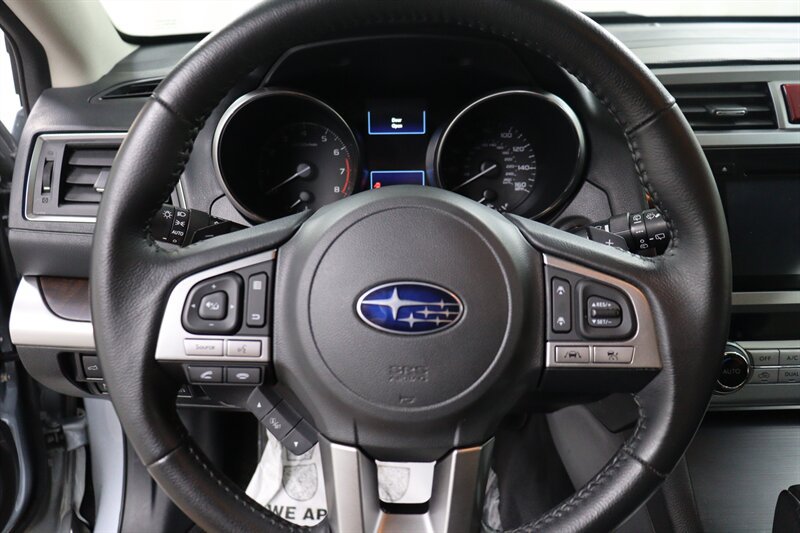 Used 2017 Subaru Outback 3.6R Limited AWD/4WD image 10