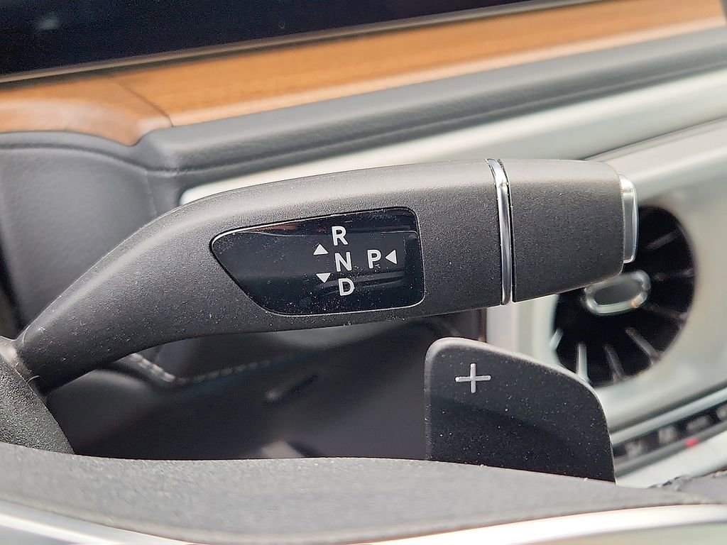 Used 2024 Mercedes-Benz G 550 image 13