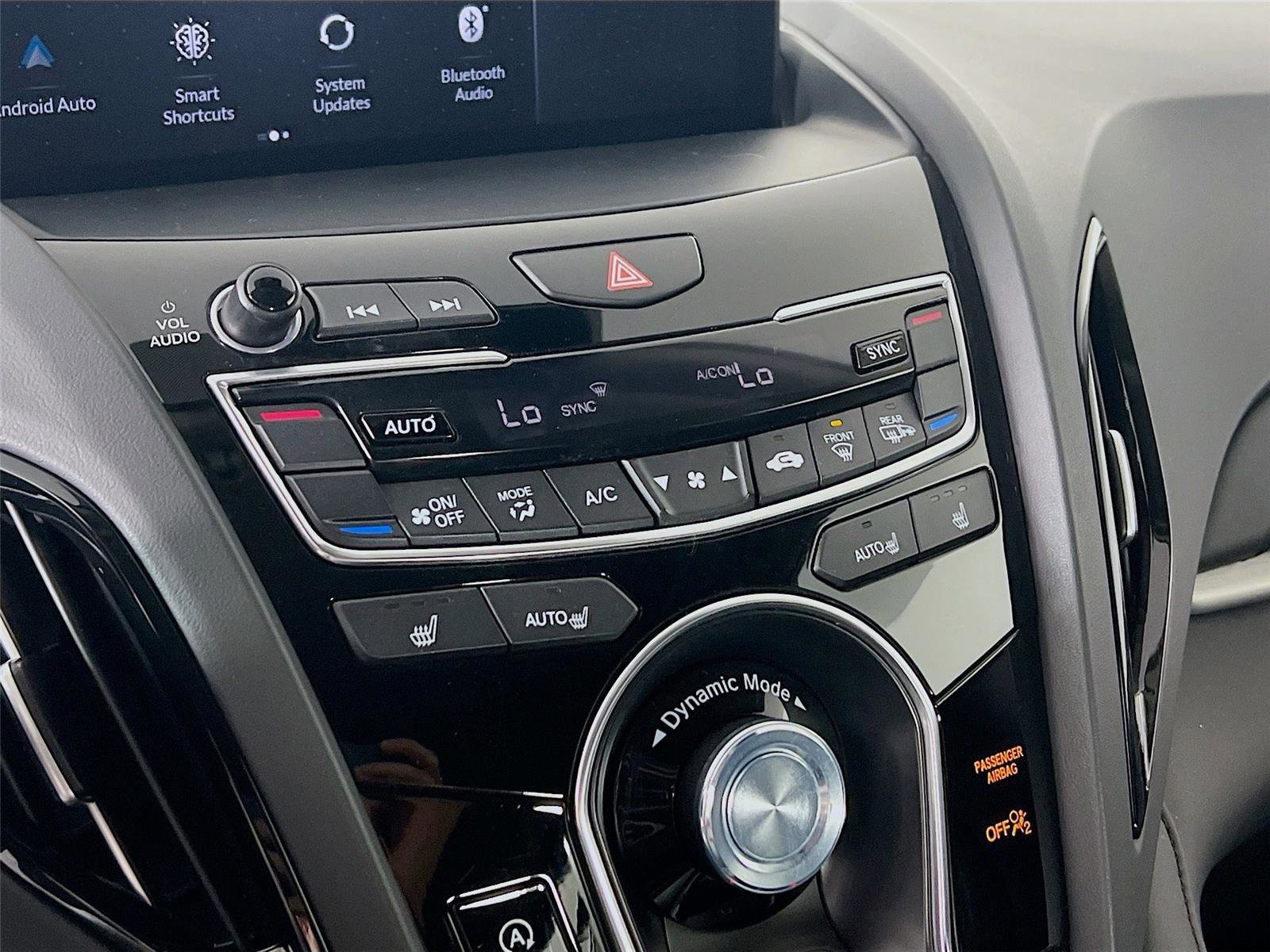 Used 2024 Acura RDX SH-AWD image 16