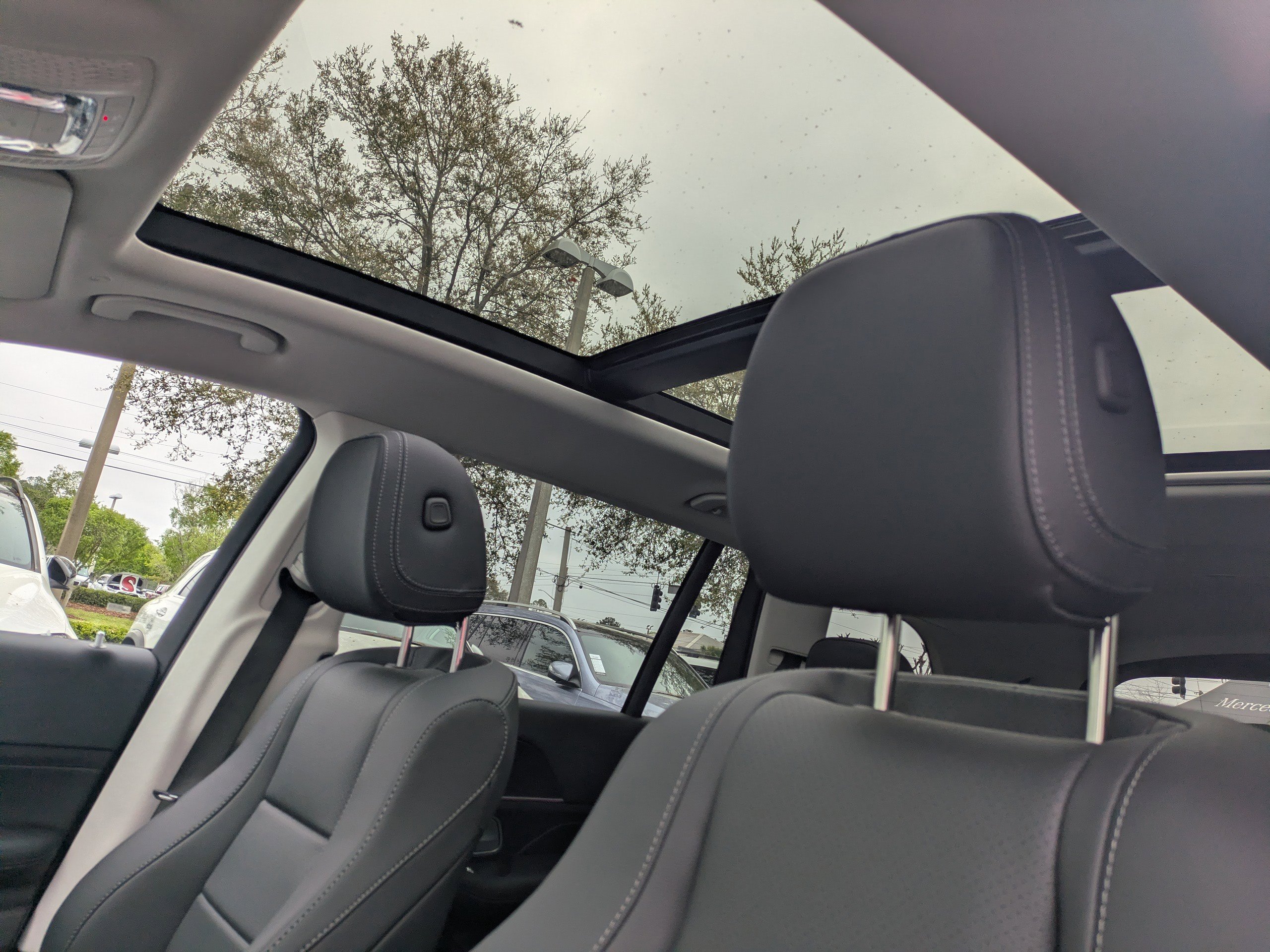 New 2026 Mercedes-Benz GLS 450 4MATIC image 11