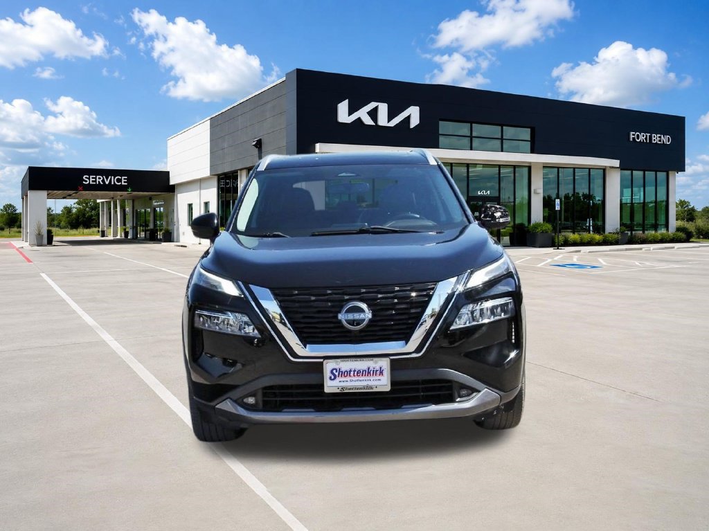 Used 2022 Nissan Rogue SL FWD image 2