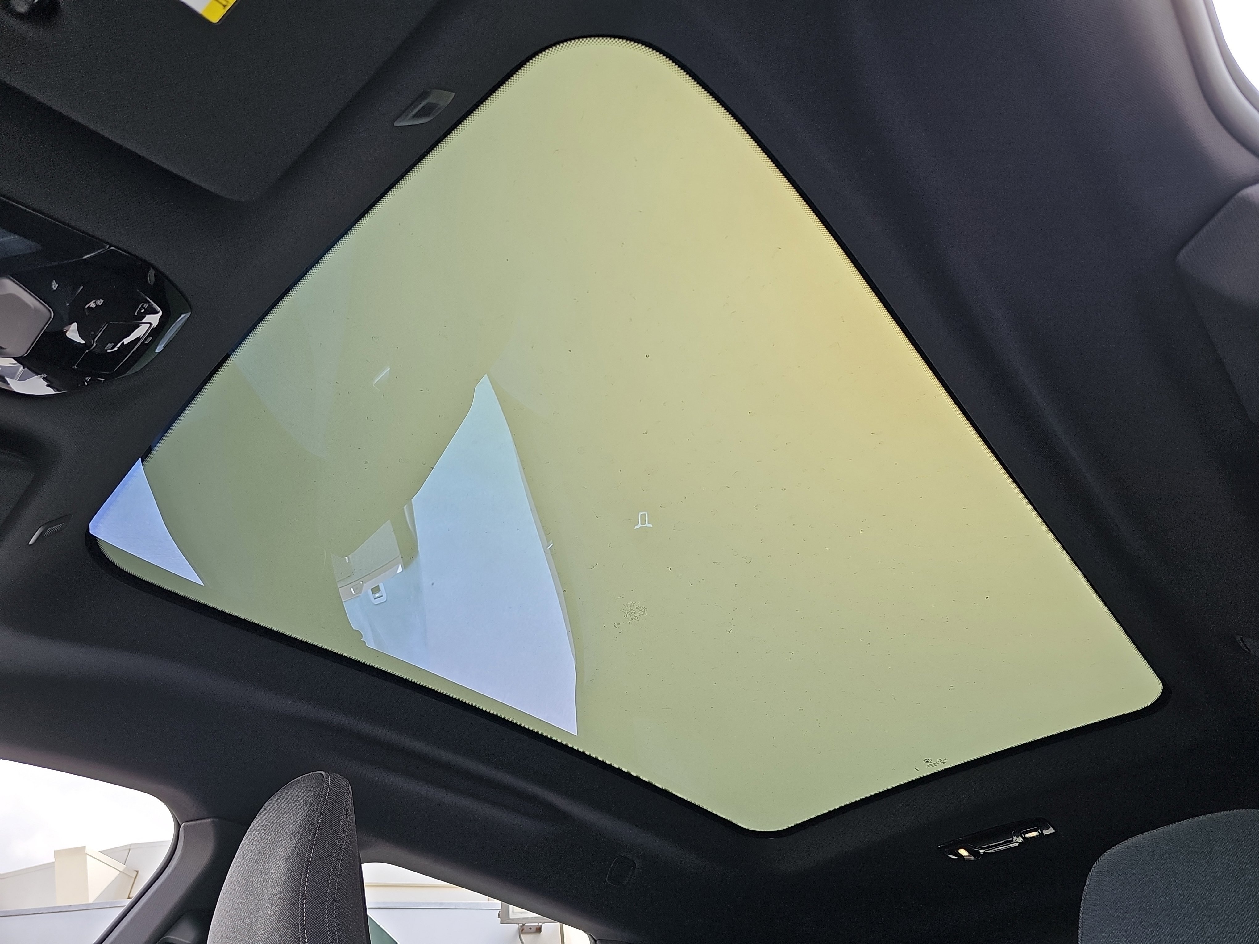 New 2026 BMW iX xDrive60 w/ Premium Package image 30