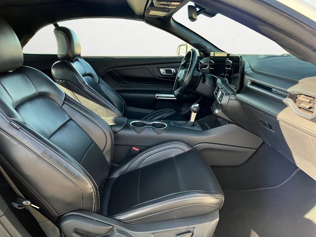 Used 2024 Ford Mustang Premium image 15