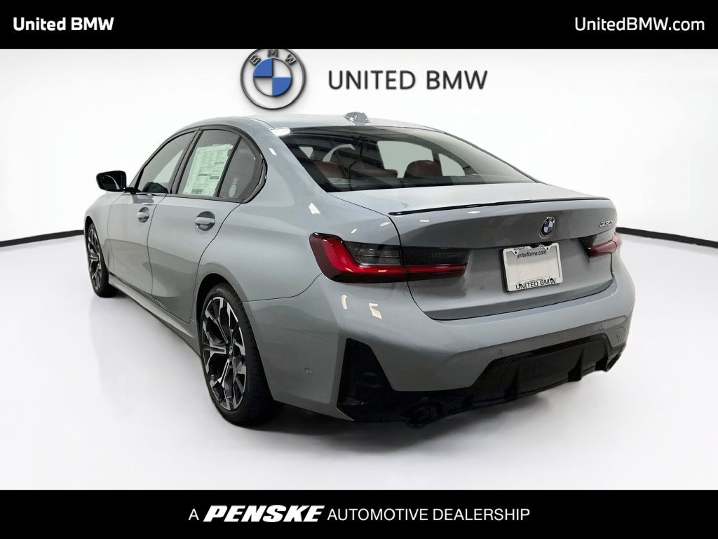 New 2026 BMW 330i Sedan w/ M Sport Package RWD image 7