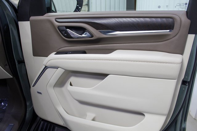 Used 2023 GMC Yukon Denali w/ Max Trailering Package image 12