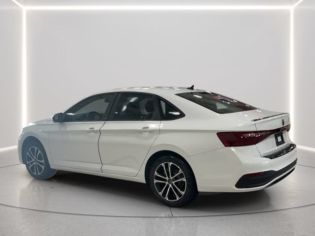 New 2027 Volkswagen Jetta Sport FWD image 3