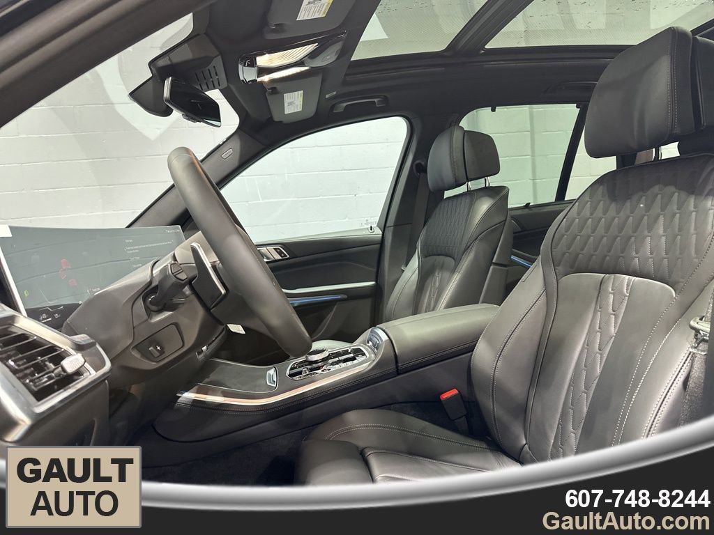 New 2026 BMW X5 xDrive50e w/ Executive Package image 13