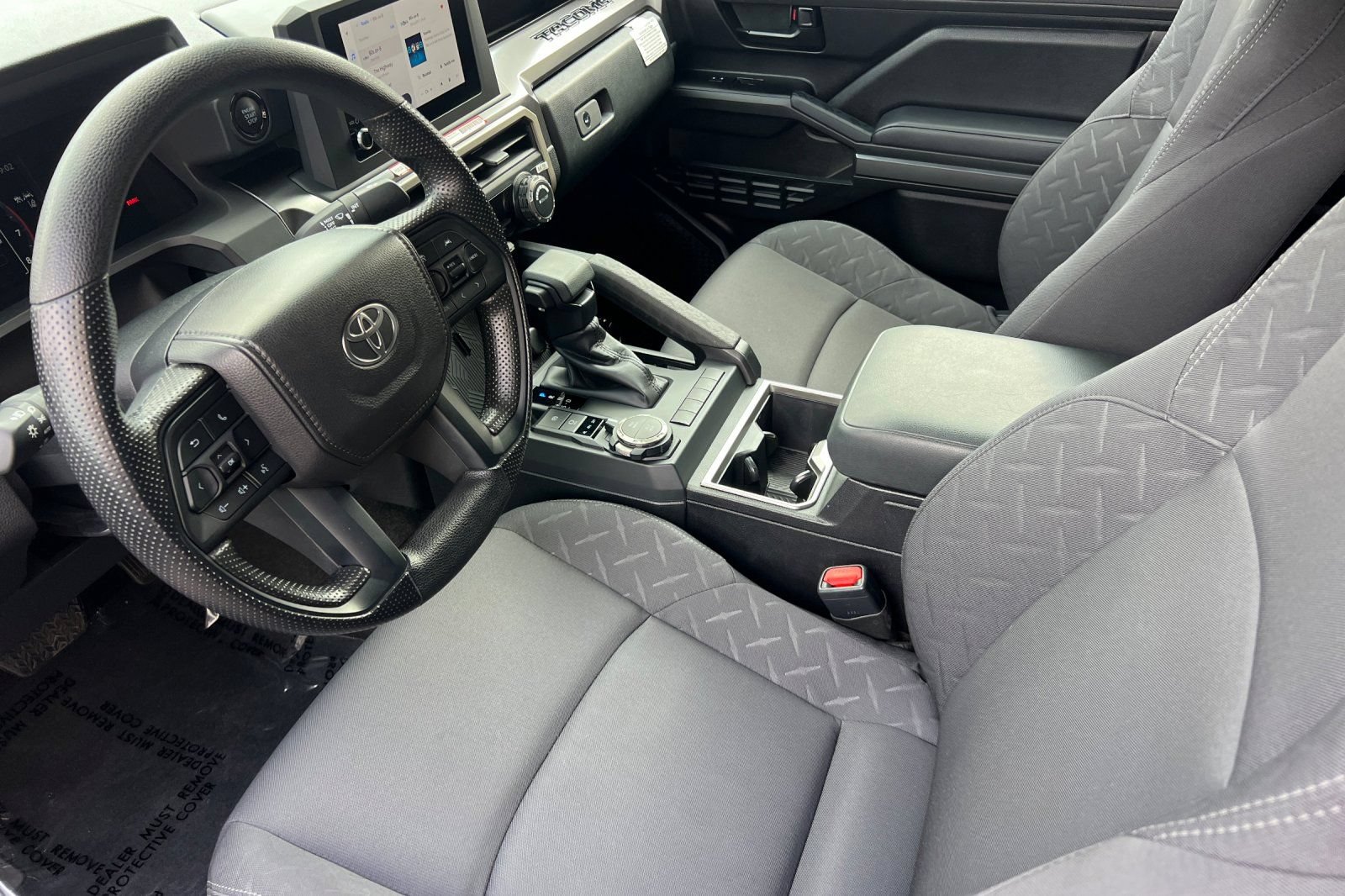 Certified 2025 Toyota Tacoma SR5 AWD/4WD image 10