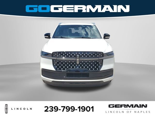 New 2026 Lincoln Navigator L Black Label AWD/4WD image 3