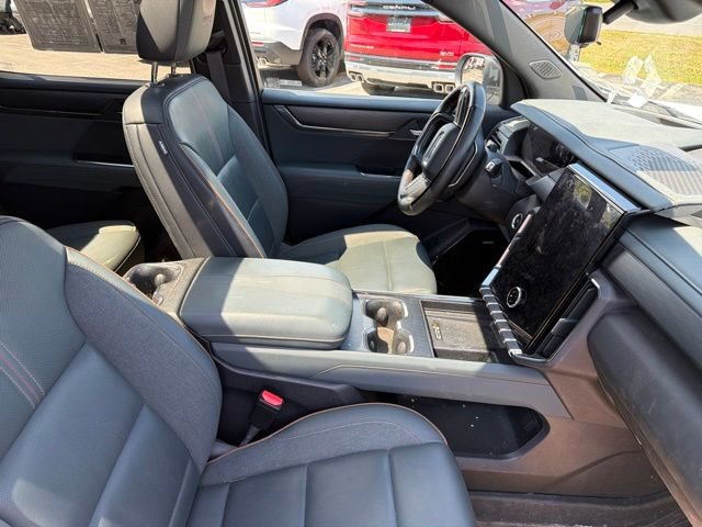 Used 2024 GMC Acadia AT4 w/ Super Cruise Package AWD/4WD image 13