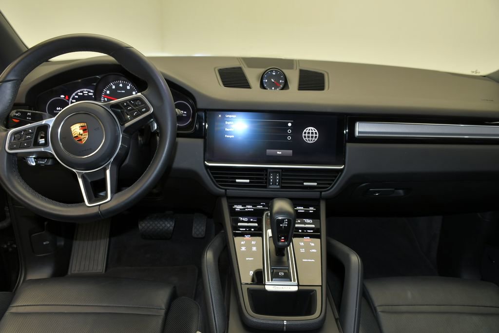 Certified 2023 Porsche Cayenne Platinum Edition AWD/4WD image 29