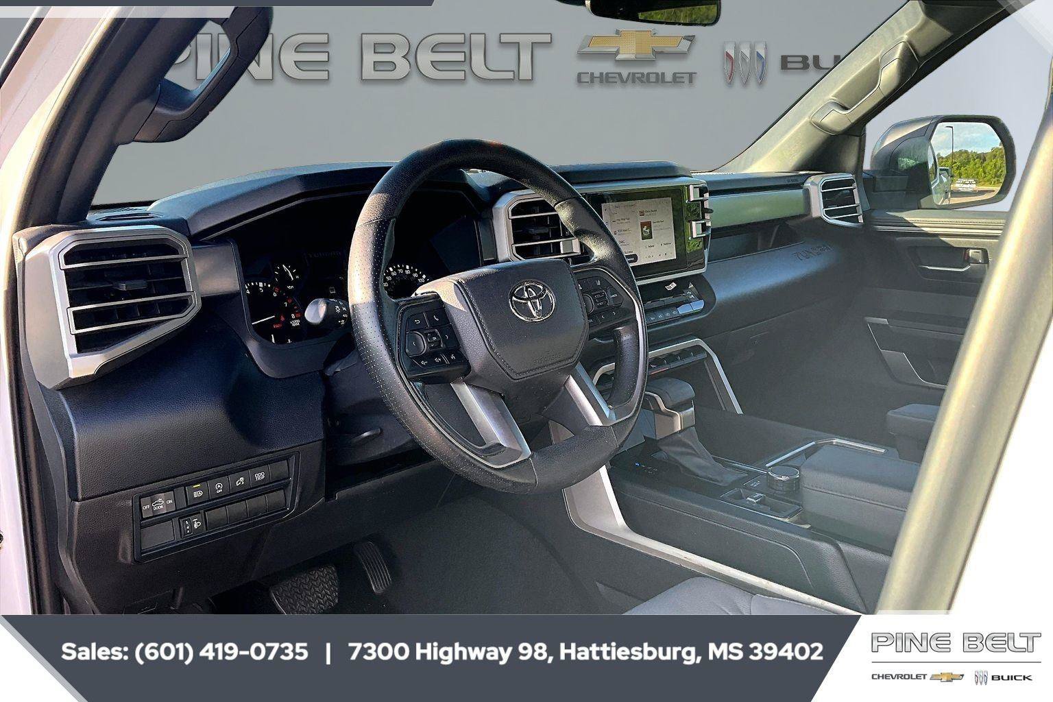 Used 2025 Toyota Tundra SR5 AWD/4WD image 13