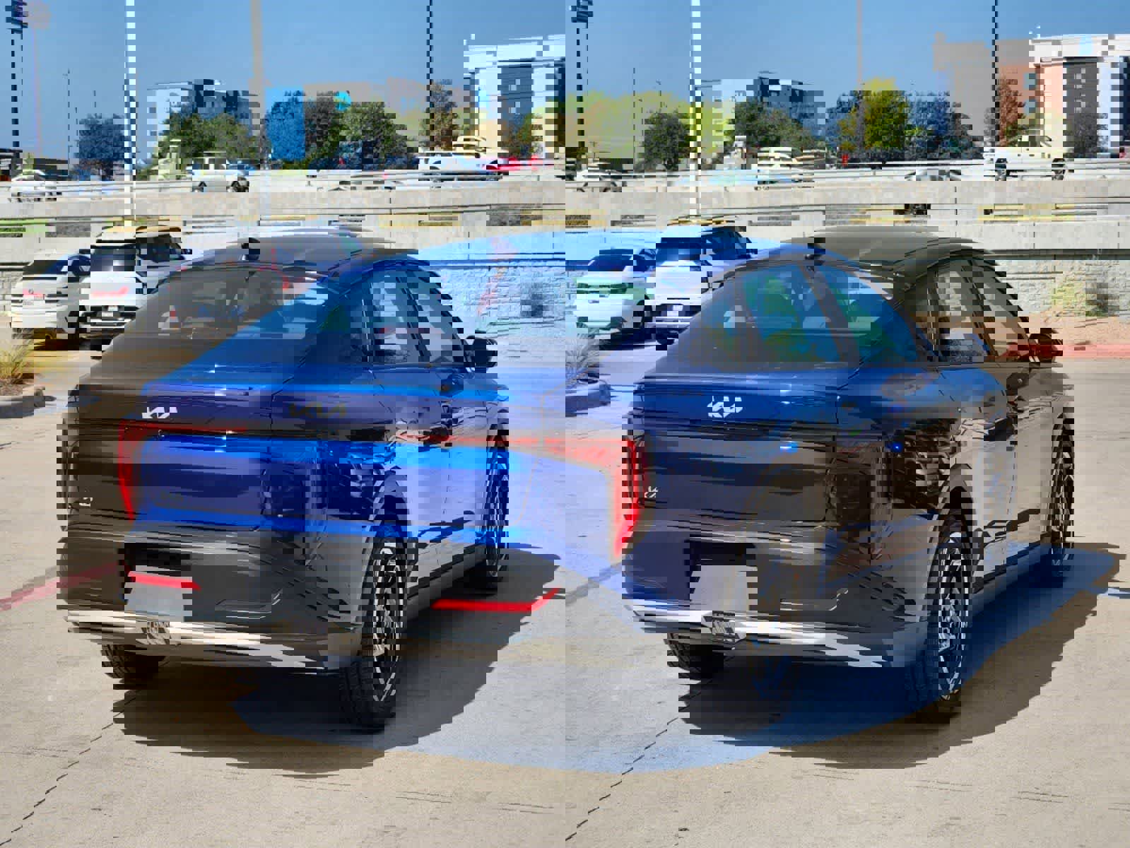 Certified 2025 Kia K4 EX image 4