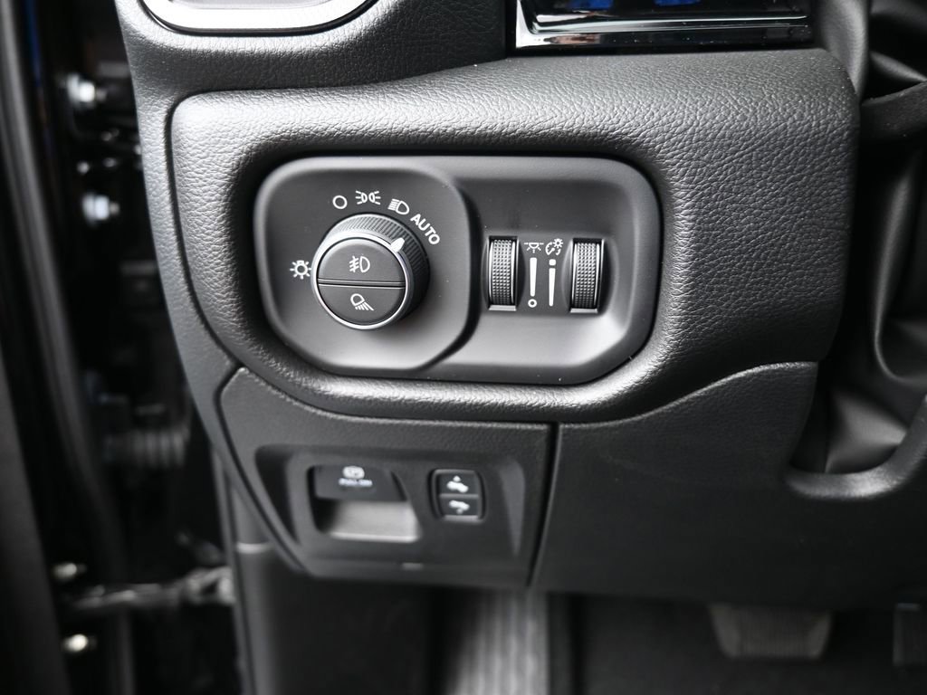 Used 2026 RAM 1500 Rebel w/ Rebel Level 2 Equipment Group AWD/4WD image 27