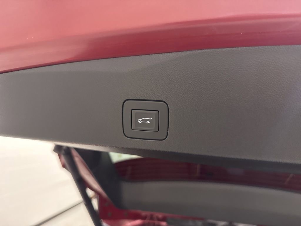 Used 2024 Buick Encore GX Sport Touring w/ Experience Buick Package FWD image 8