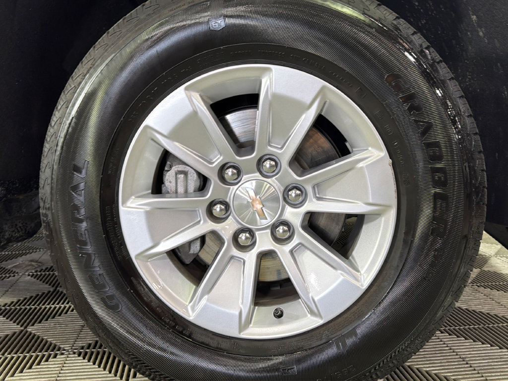 Certified 2025 Chevrolet Silverado 1500 W/T RWD image 48