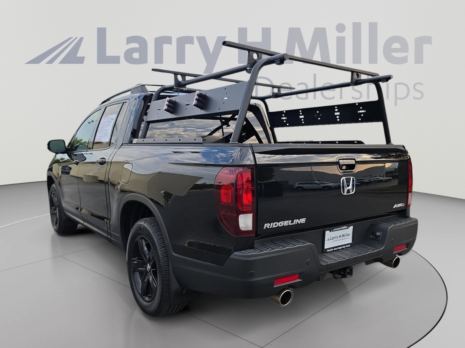 Used 2021 Honda Ridgeline Black Edition image 3