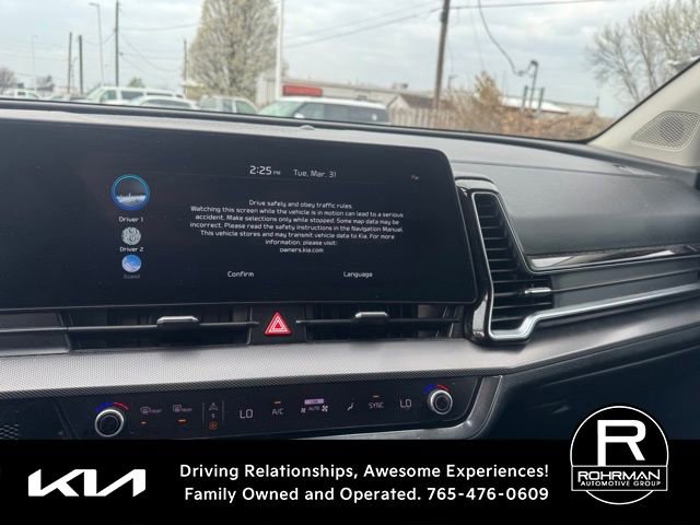 Used 2023 Kia Sportage SX image 11