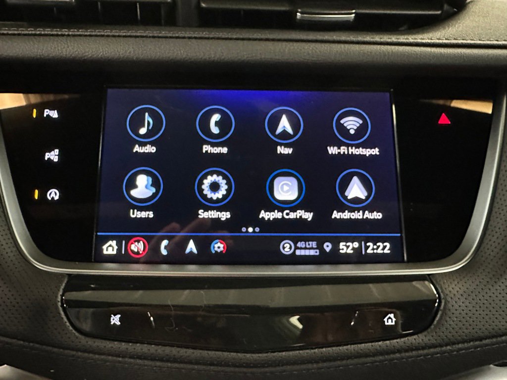 New 2026 Cadillac XT5 Premium Luxury w/ LPO, ONYX Package image 11