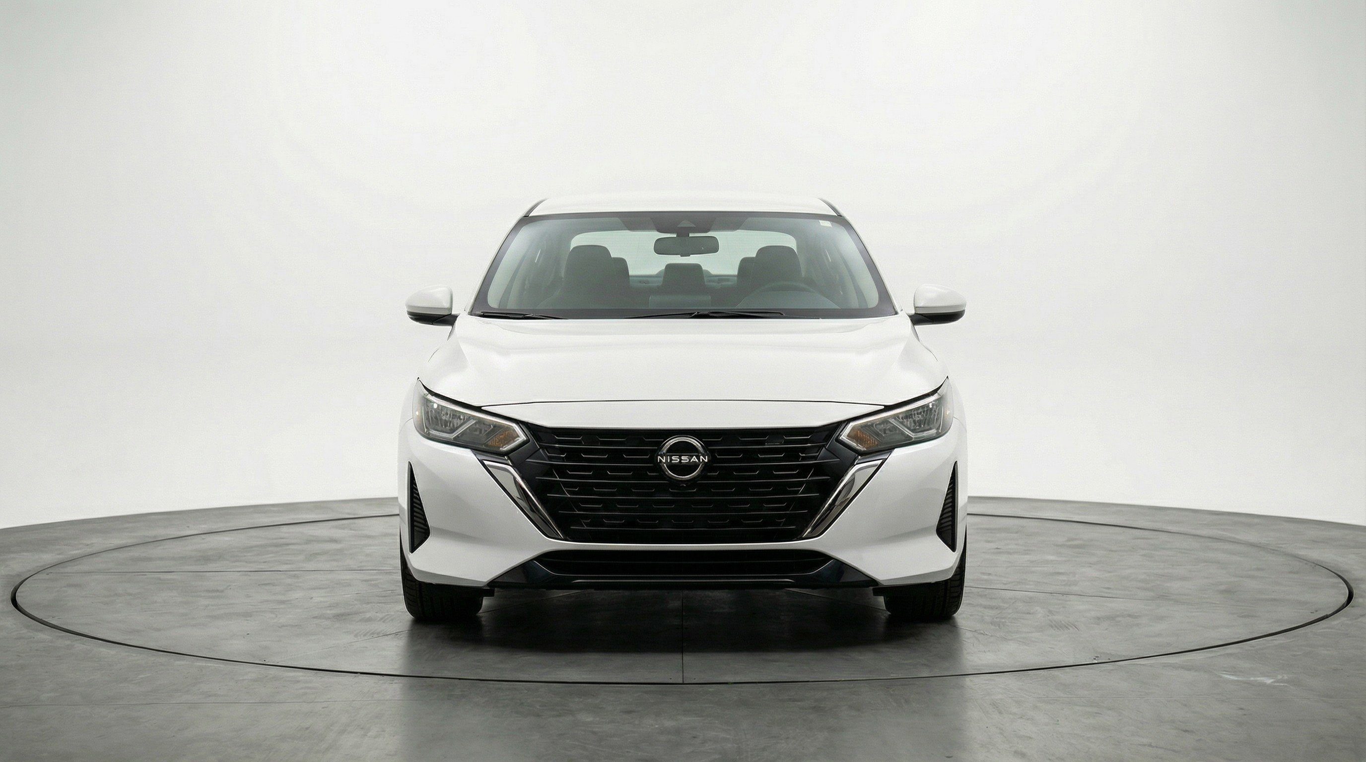 Used 2025 Nissan Sentra SV FWD image 2