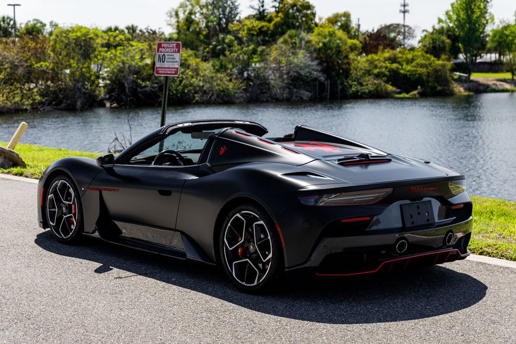 Used 2023 Maserati MC20 Spyder image 5