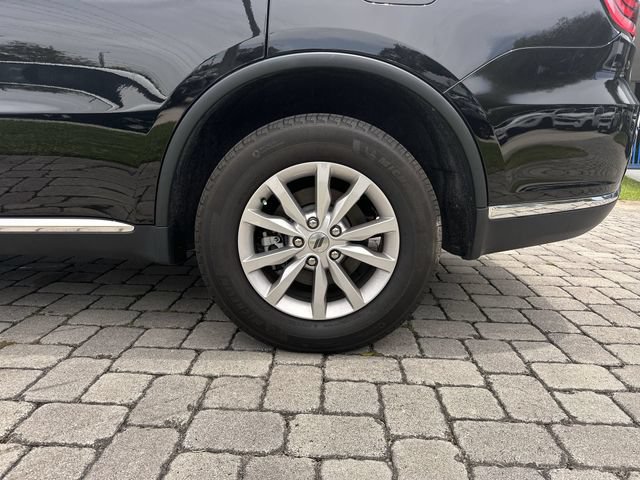Used 2023 Dodge Durango SXT AWD/4WD image 11