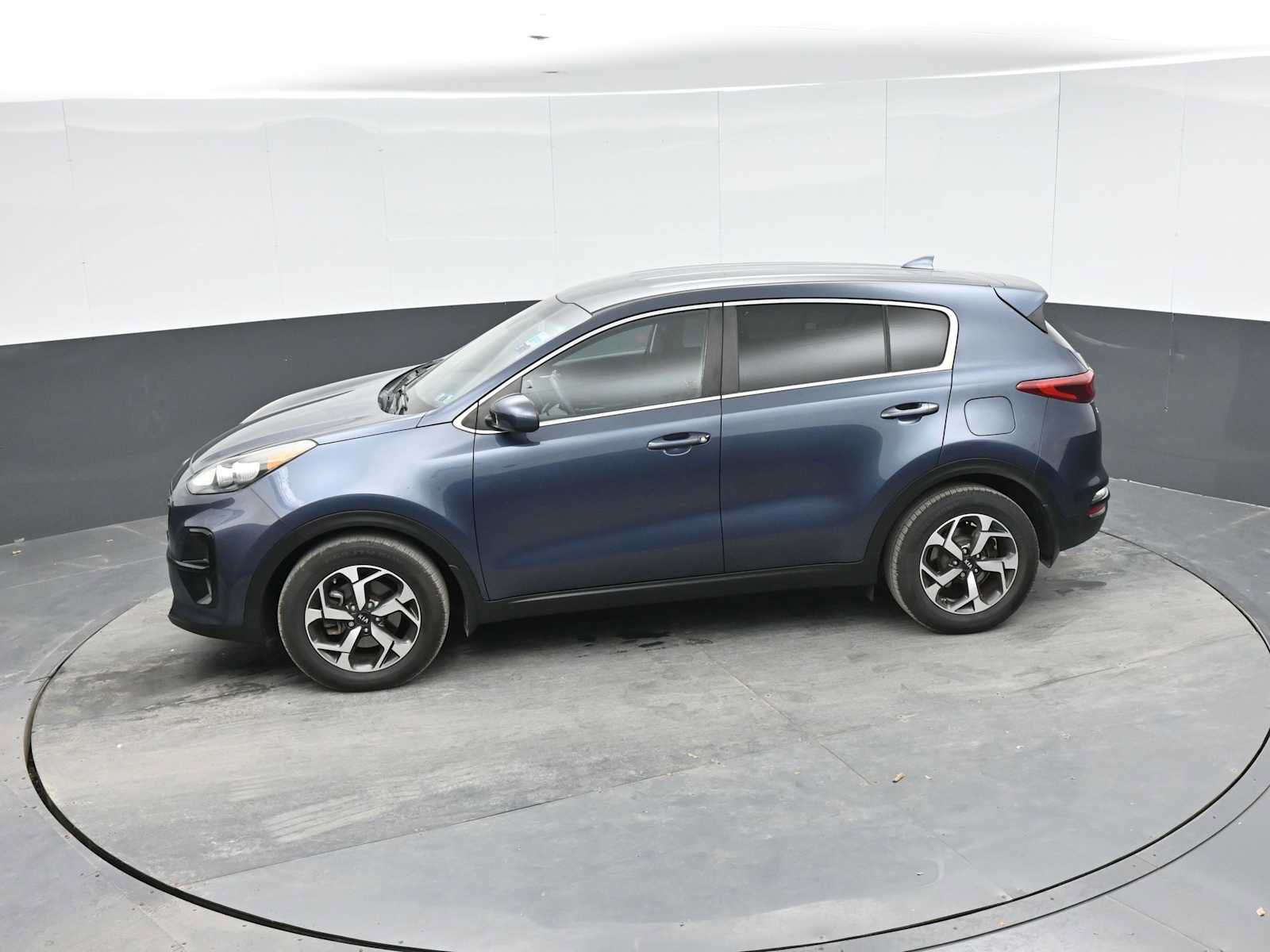 Used 2020 Kia Sportage LX FWD image 29