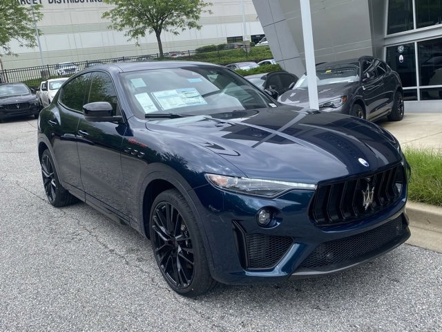 New 2024 Maserati Levante Trofeo image 1