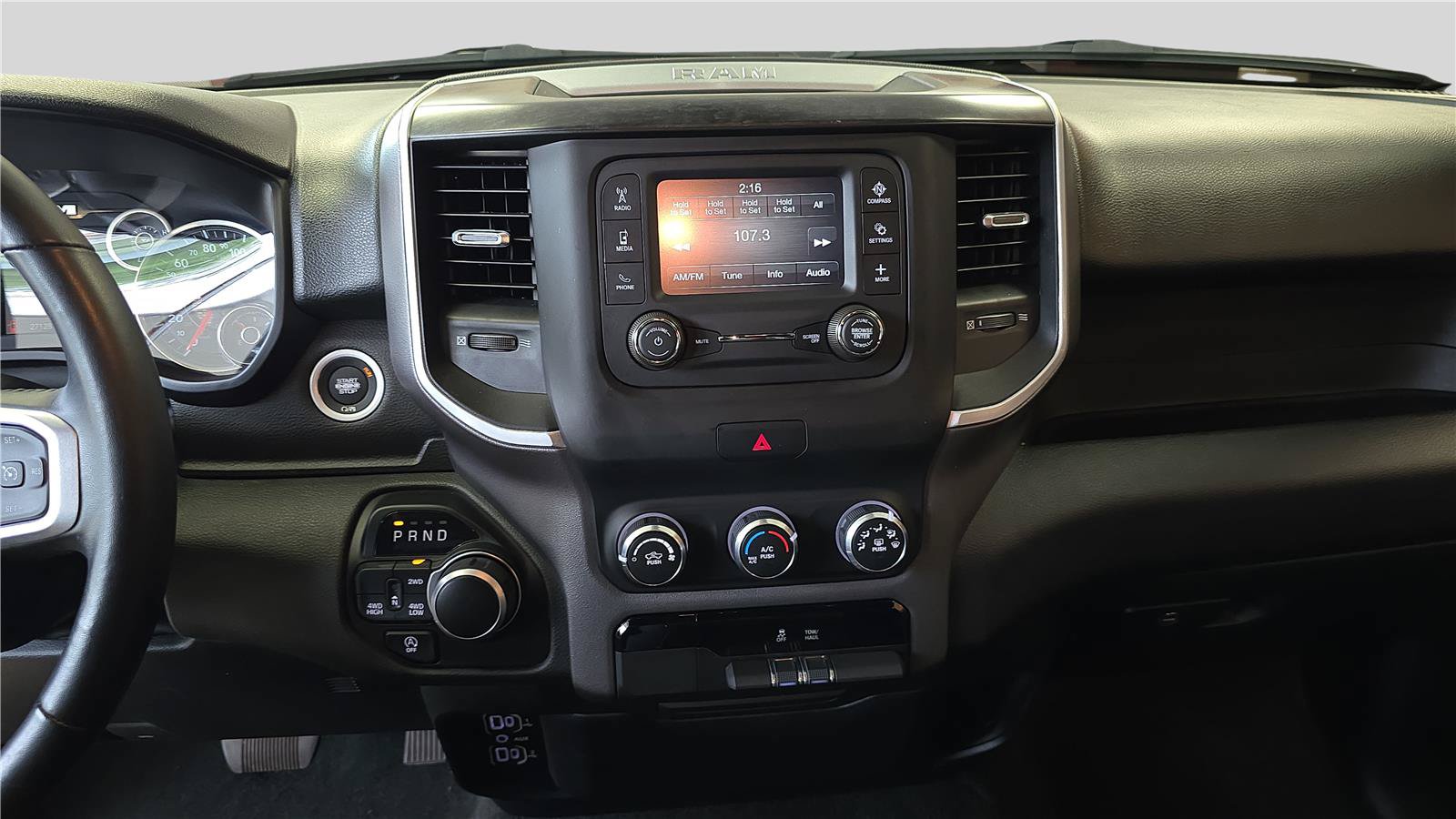 Used 2023 RAM 1500 Big Horn AWD/4WD image 20