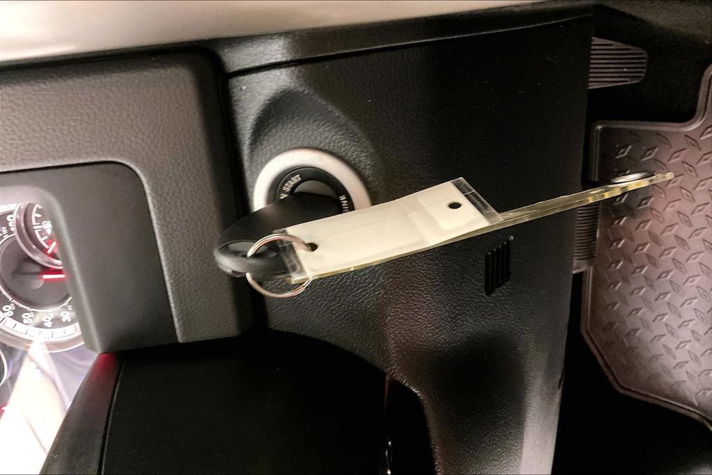 Used 2016 RAM 1500 Lone Star RWD image 13