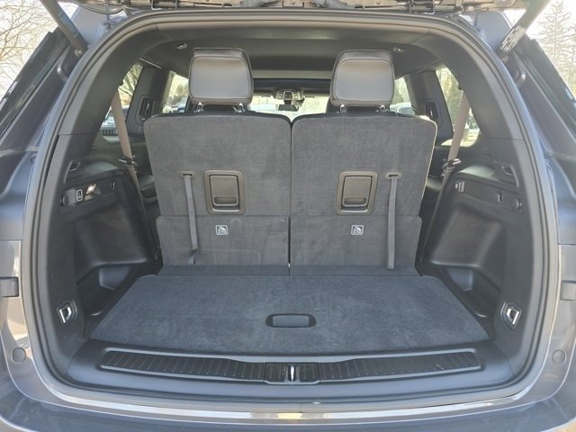 Used 2025 Jeep Grand Cherokee L Altitude image 31