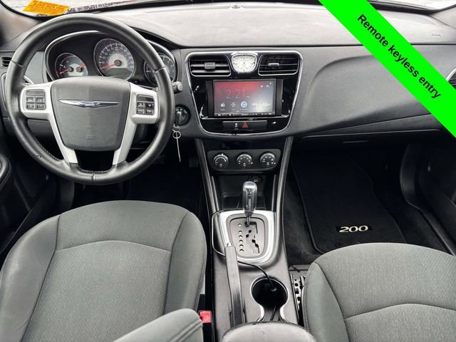 Used 2012 Chrysler 200 Touring image 19