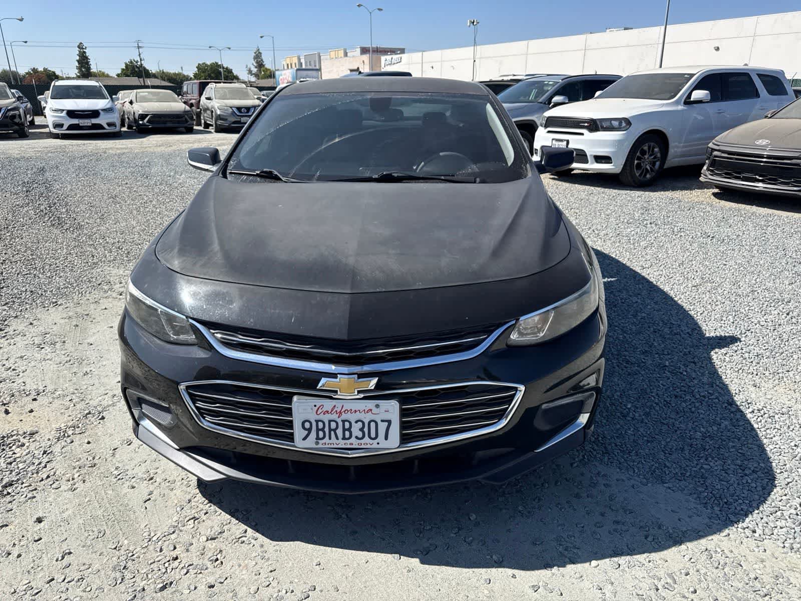 Used 2017 Chevrolet Malibu LT w/ Leather Package FWD video 2