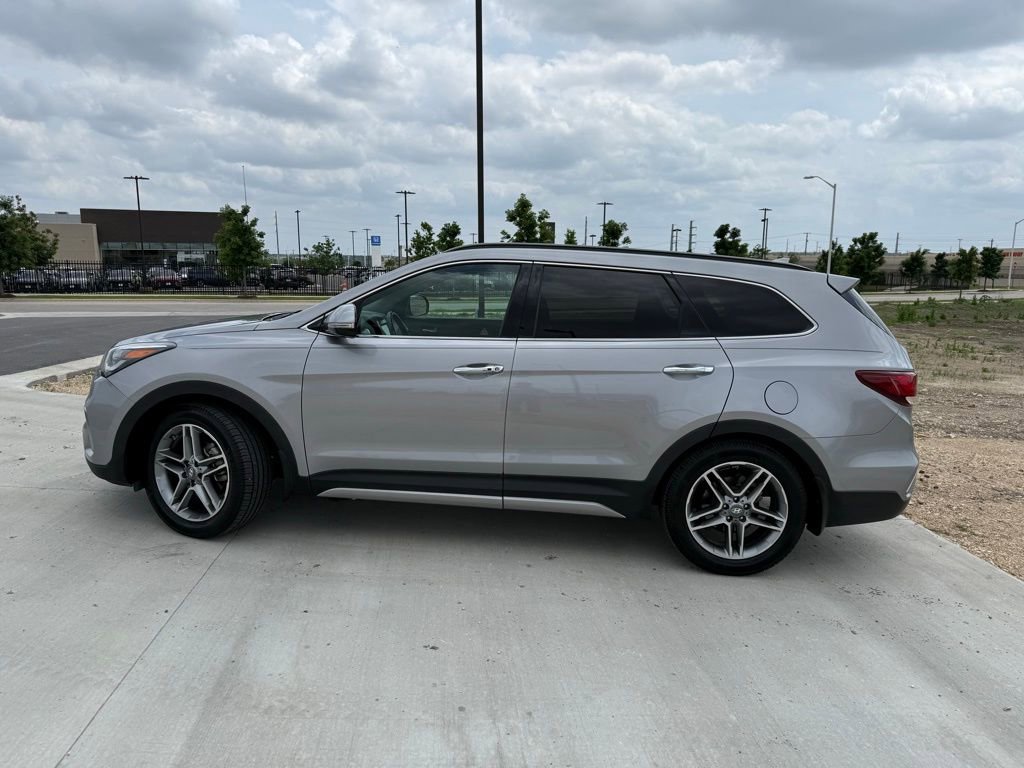 Used 2019 Hyundai Santa Fe XL image 8