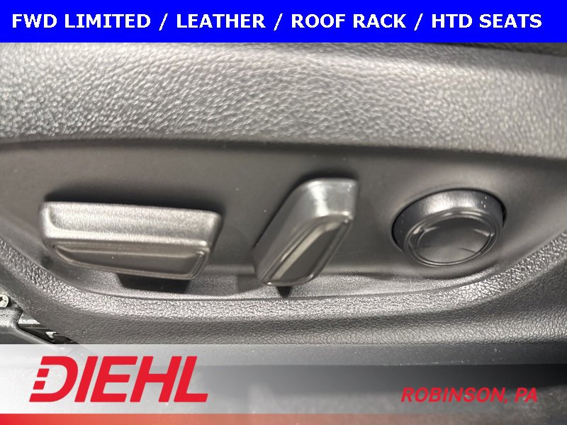 Used 2022 Toyota C-HR Limited image 18