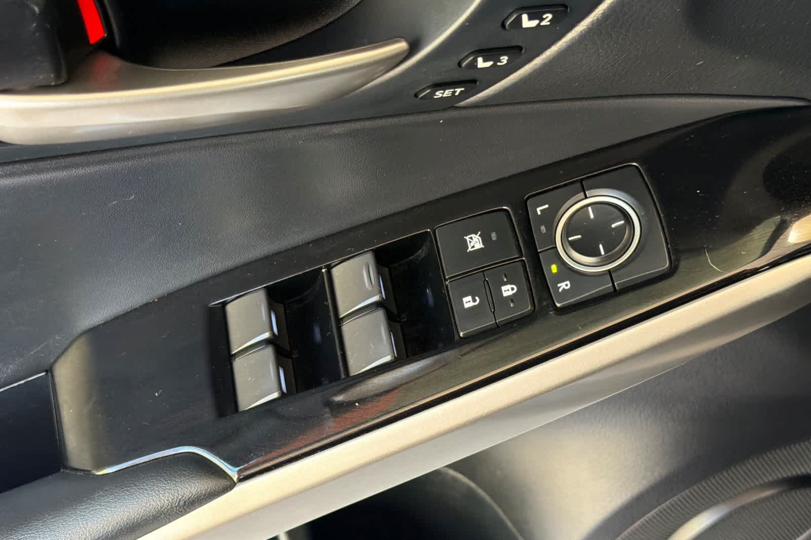 Used 2020 Lexus IS 300 w/ Navigation Package RWD image 13