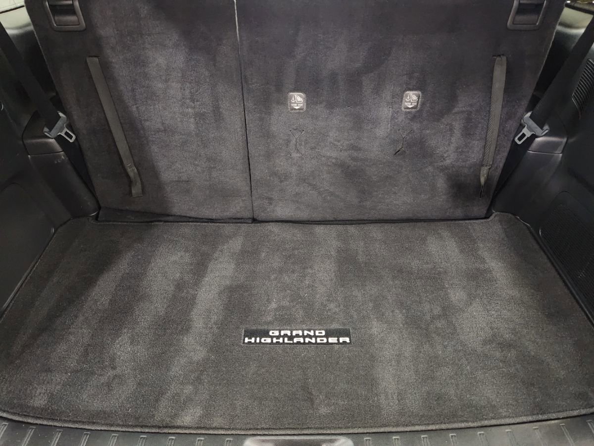 Used 2024 Toyota Grand Highlander AWD image 55