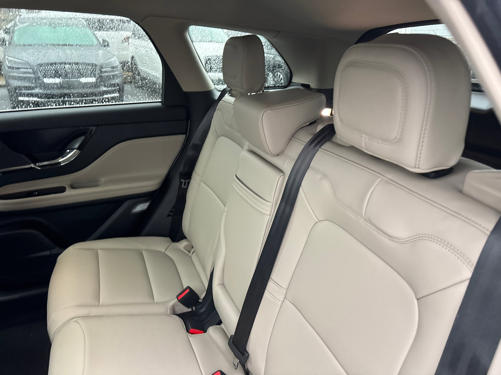 New 2026 Lincoln Corsair Premiere image 26