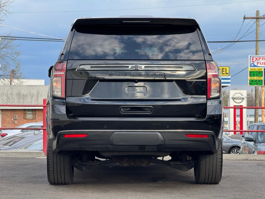Used 2021 Chevrolet Suburban RST w/ Luxury Package image 6