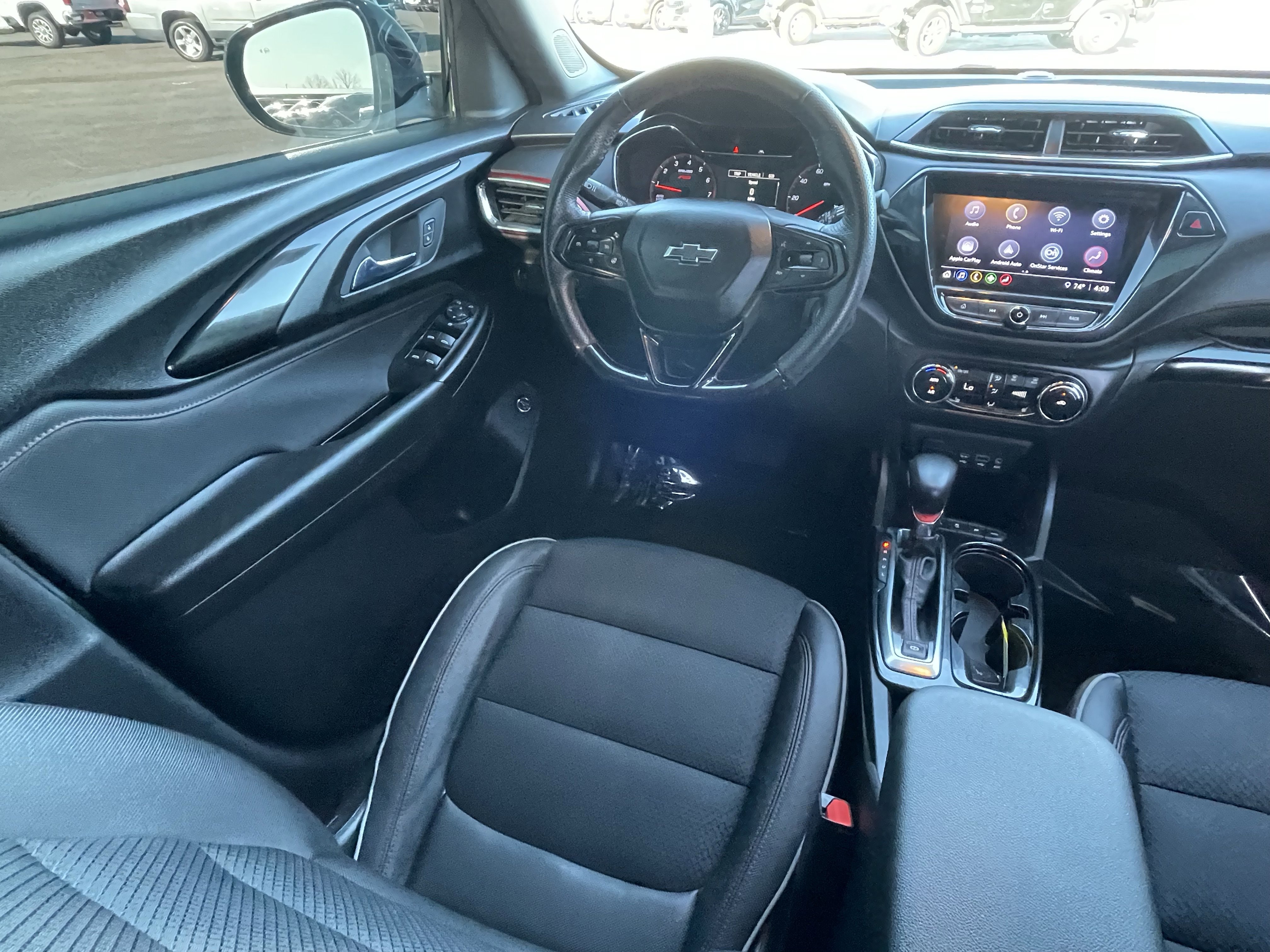 Used 2023 Chevrolet TrailBlazer RS w/ Sun and Liftgate Package image 25