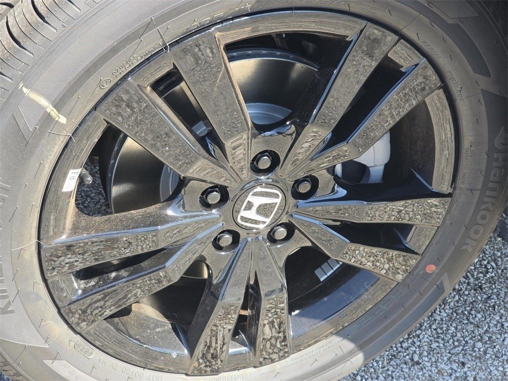 New 2026 Honda HR-V Sport image 10